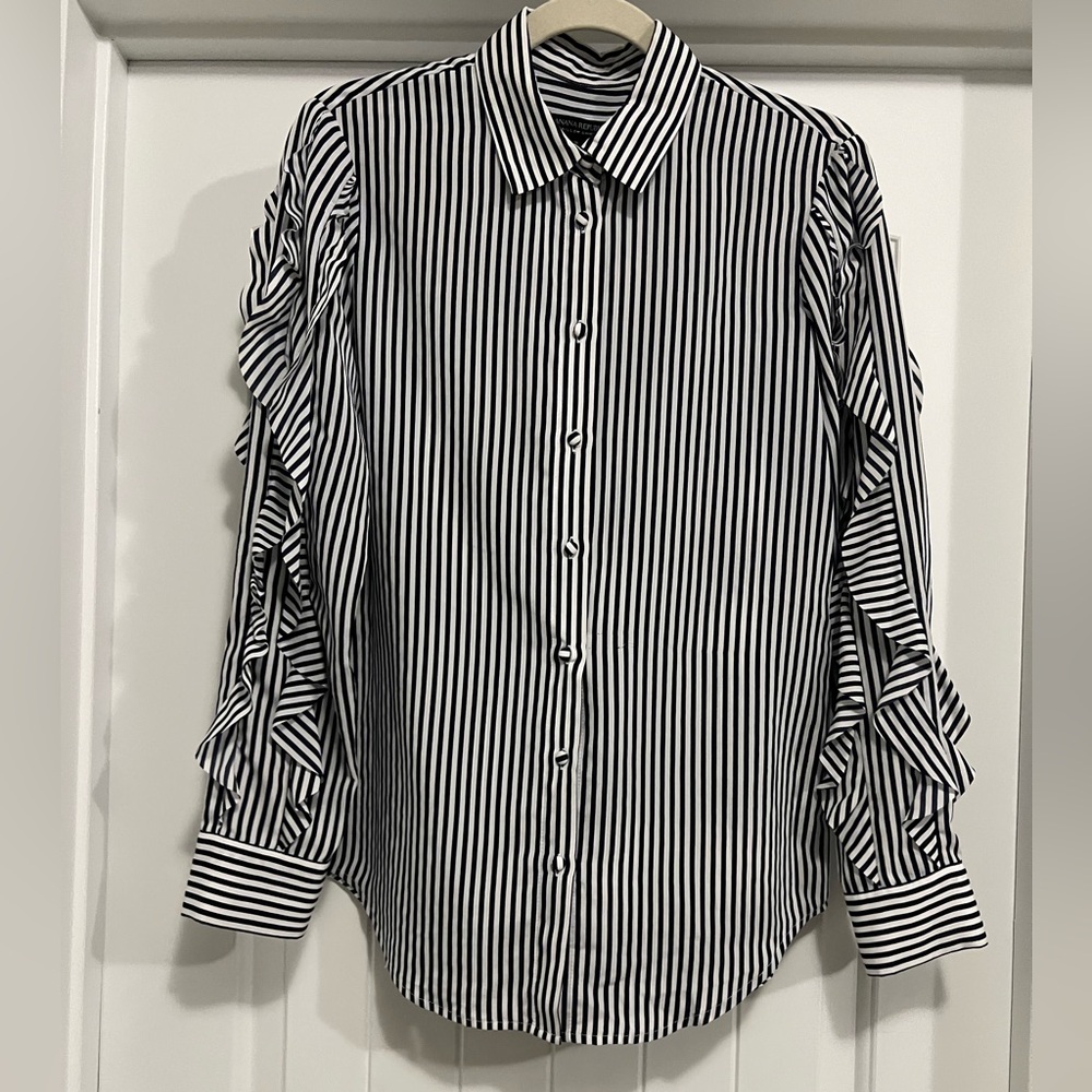 Banana Republic Dillon Black Blouse White Vertical Stripe Button Down Ruffle Top - Picture 2 of 13